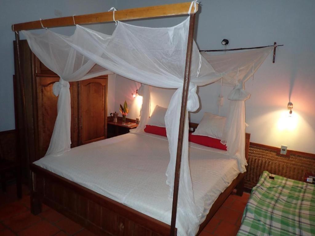 Forest Floor Lodge Каттьен Экстерьер фото
